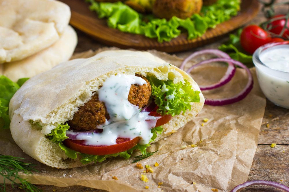 ©&nbsp;  Annashepulova  &nbsp;|&nbsp;  Dreamstime.com  &nbsp;-&nbsp;  Falafel With Fresh Vegetables In Pita Bread Photo